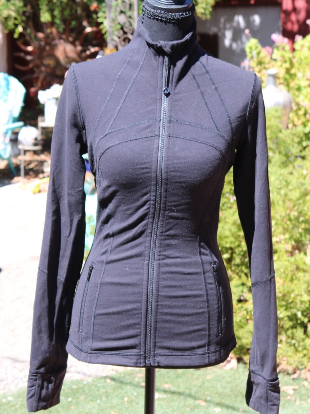 Lululemon Define Jacket - Picture 3 of 13